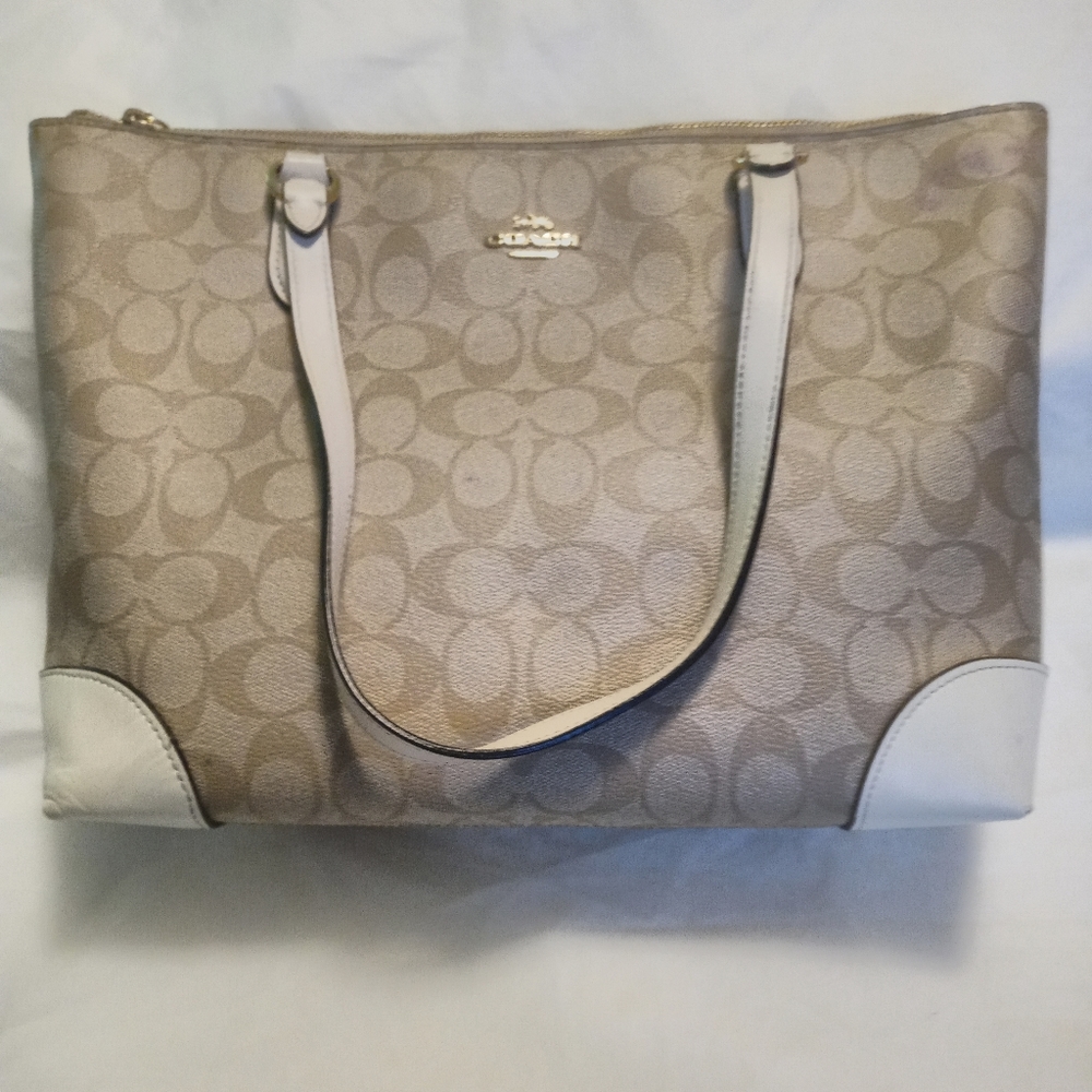 Coach Signature Leather Handbag Tote
